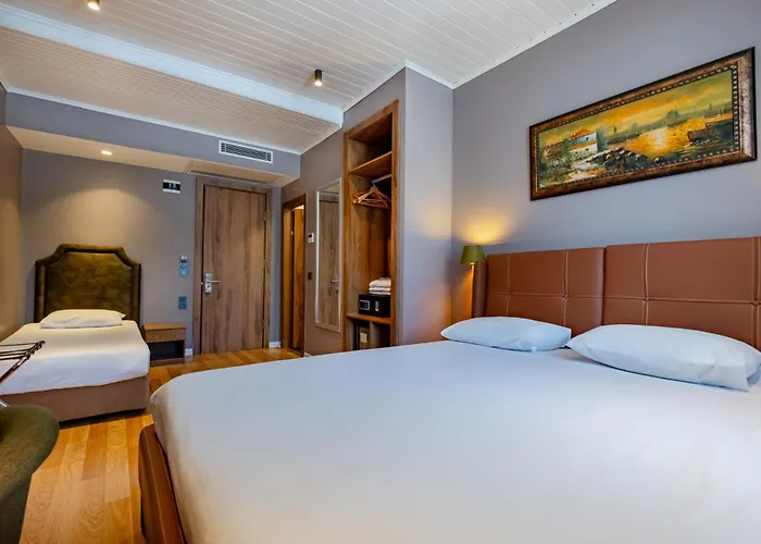 Отель Armagrandi Spina Hotel-special Category 4*