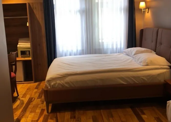 Отель Armagrandi Spina Hotel-special Category 4*