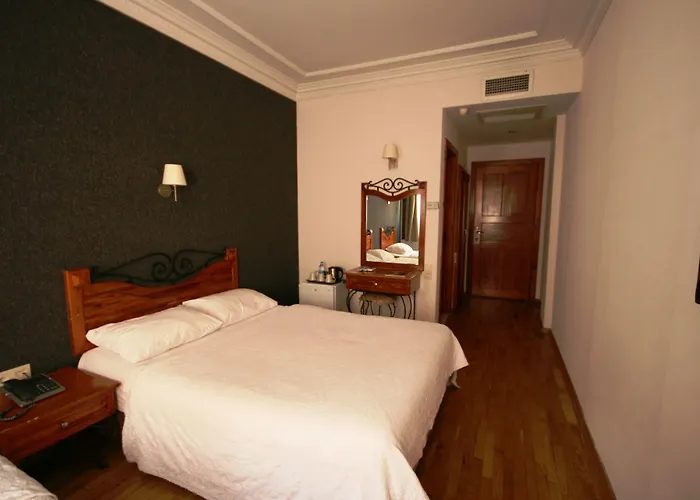 Отель Armagrandi Spina Hotel-special Category 4*