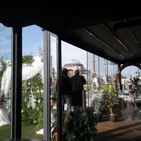 أرماغراندي سبينا - فئة خاصة اسطنبول