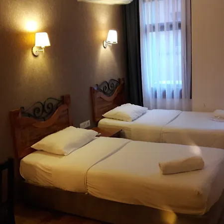 아르마그란디 스피나 호텔-스페셜 카테고리 호텔 4*